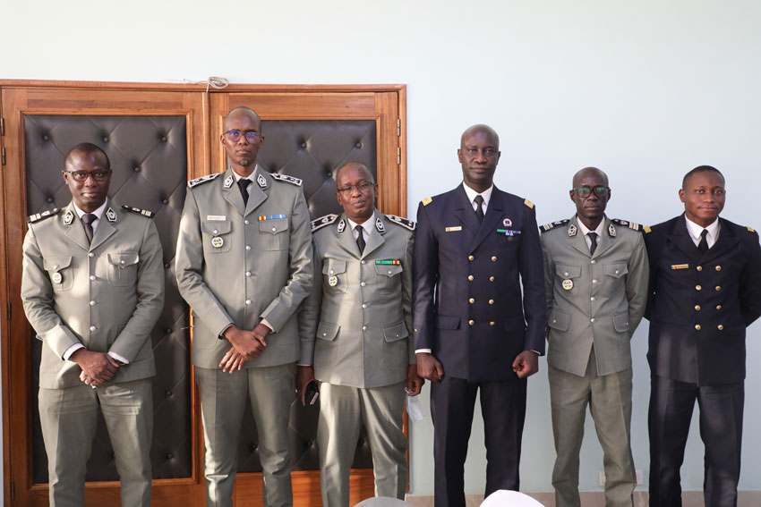Partenariat entre la Douane et la Marine nationale Le Chef d&rsquo;État-Major de la Marine nationale en visite de courtoisie à la DGD