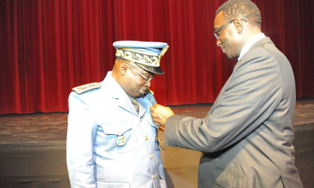 Le DG de la Douanes, Papa Ousmane Guèye élevé à l&rsquo;Ordre National de l&rsquo;Ordre du Lion