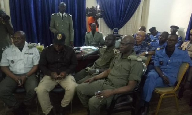Head of customs visiting Kidira&rsquo;s Office
