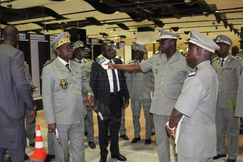Photos de la visite des DG des Douanes et du Trésor à l&rsquo;aéroport international Blaise Diagne (AIBD)