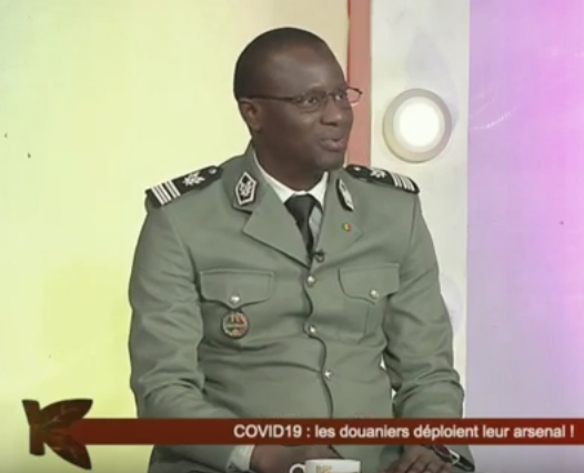 COVID-19 : Les douaniers déploient leur arsenal – Le Lt-Colonel Alpha Touré Diallo, invité de l&rsquo;émission Kinkéliba