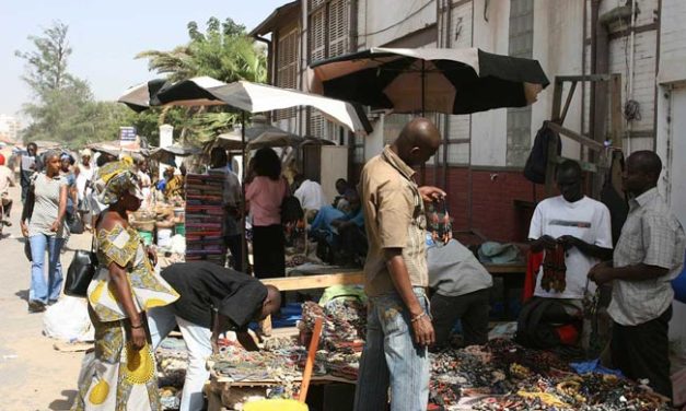 Importations d&rsquo;articles de seconde main
