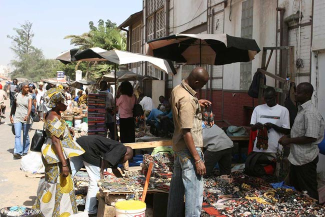 Importations d&rsquo;articles de seconde main